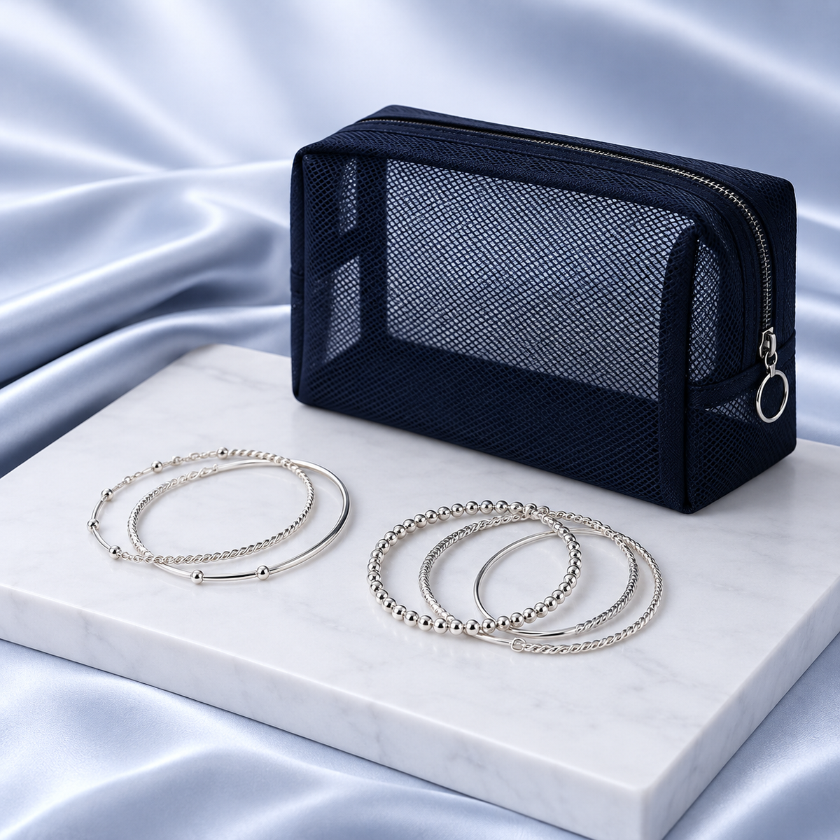 Noralvo | Bracelet Set & Travel Wash Bag