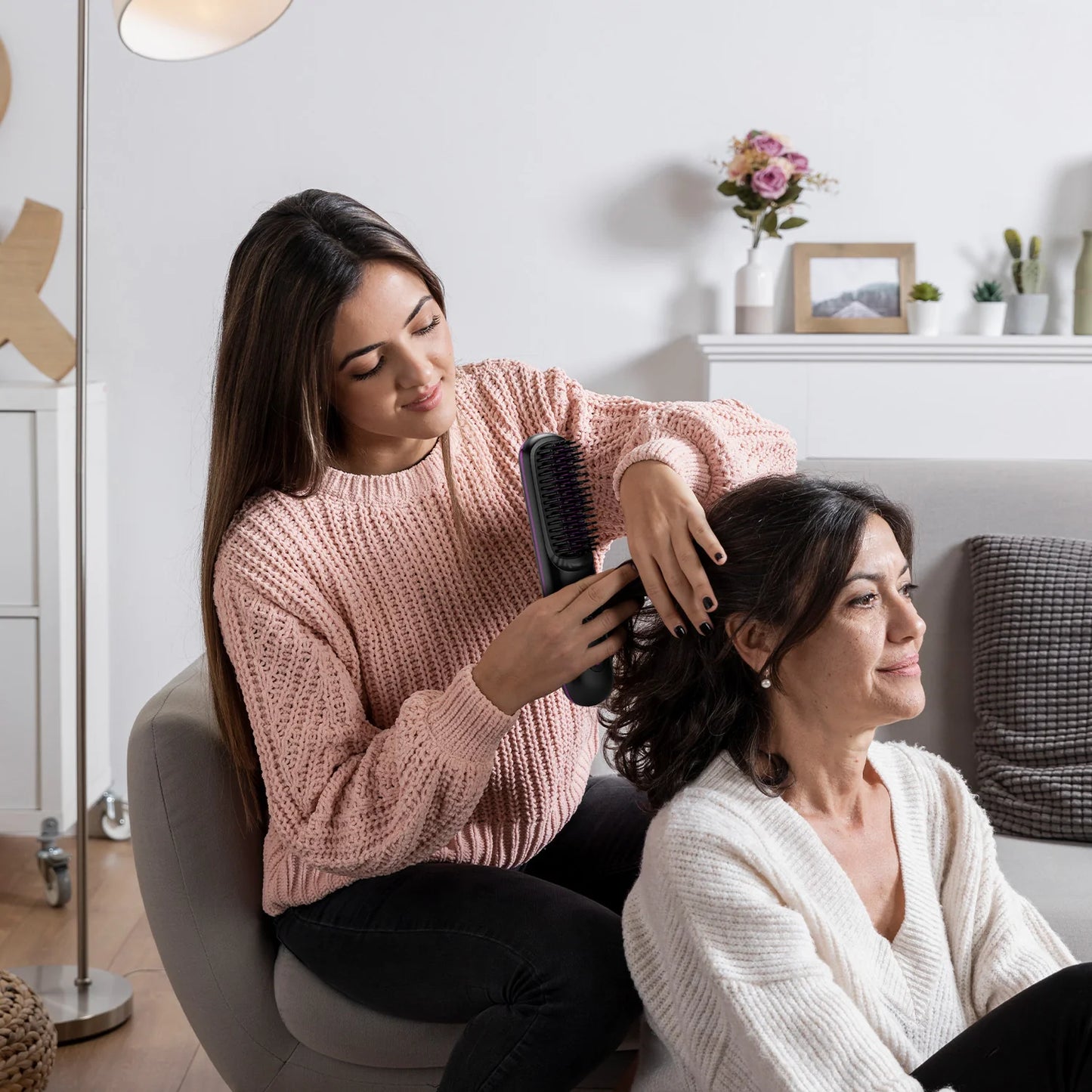 Portable Straightener Brush - GoBrush PRO