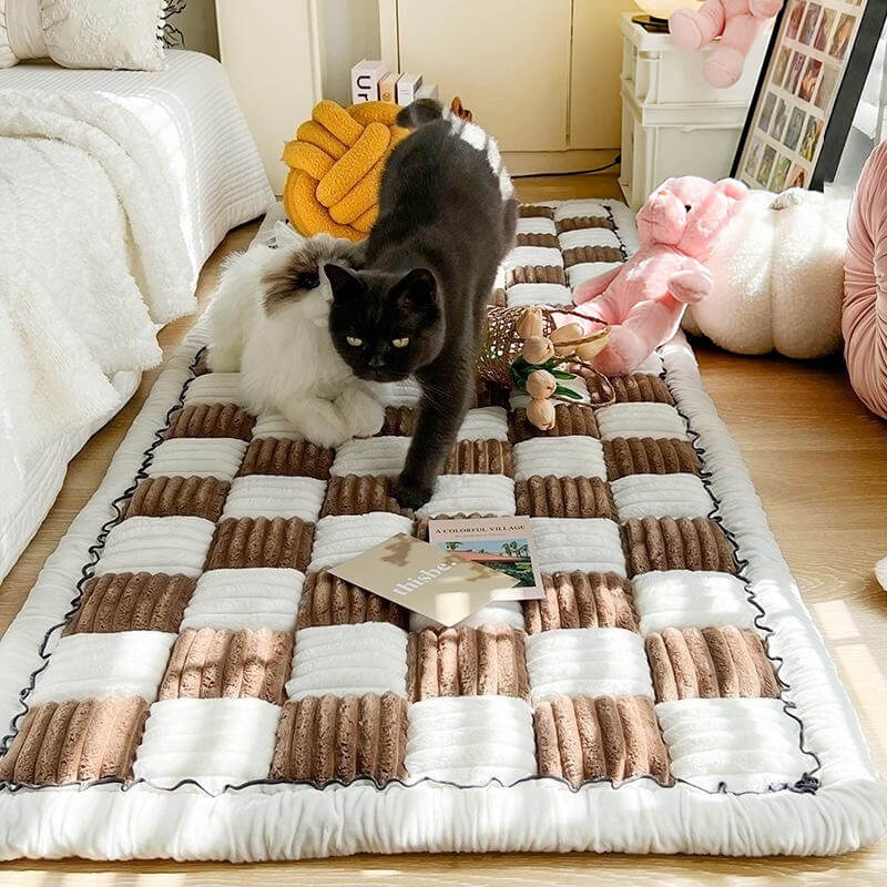 Cream-colored Large Plaid Square Fuzzy Pet Dog Mat Bed Couch Cover