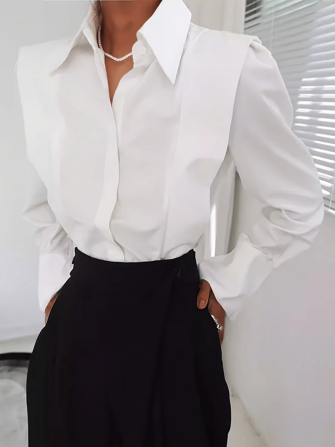 Women's Structured Shoulder Button-Up Shirt