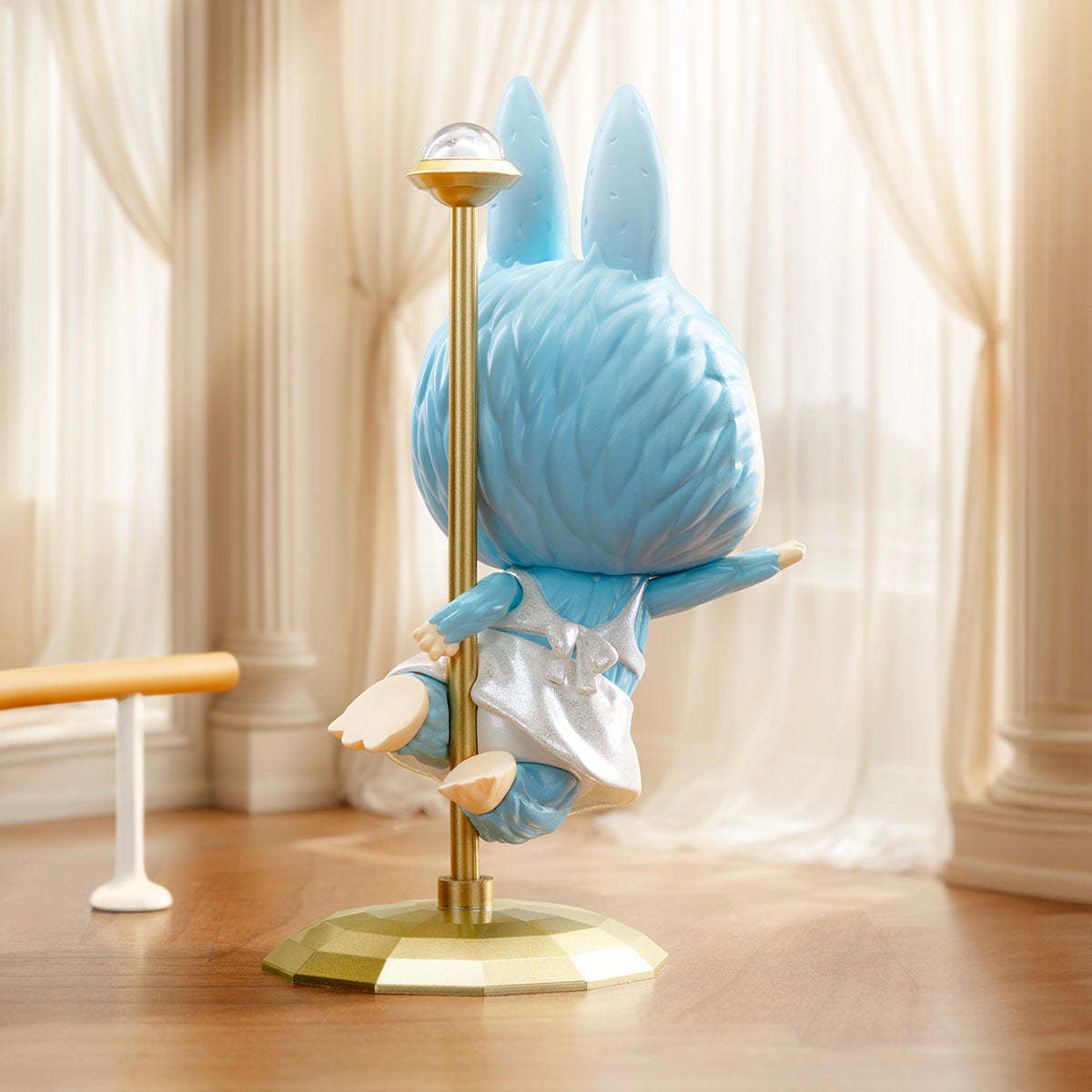 Labubu Rhythmic Gymnastics Figure
