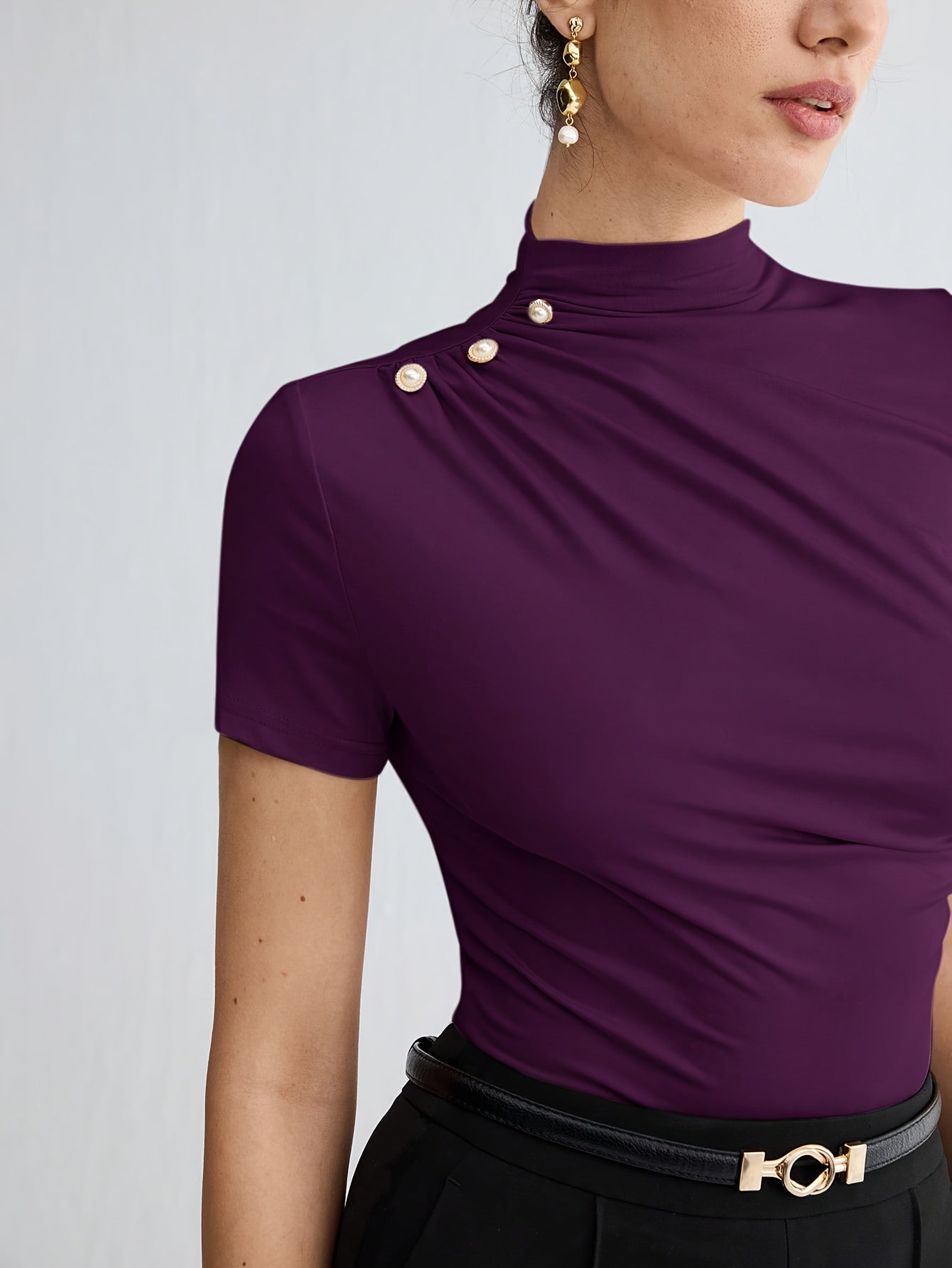 Women's Short Sleeve Mock Neck Top