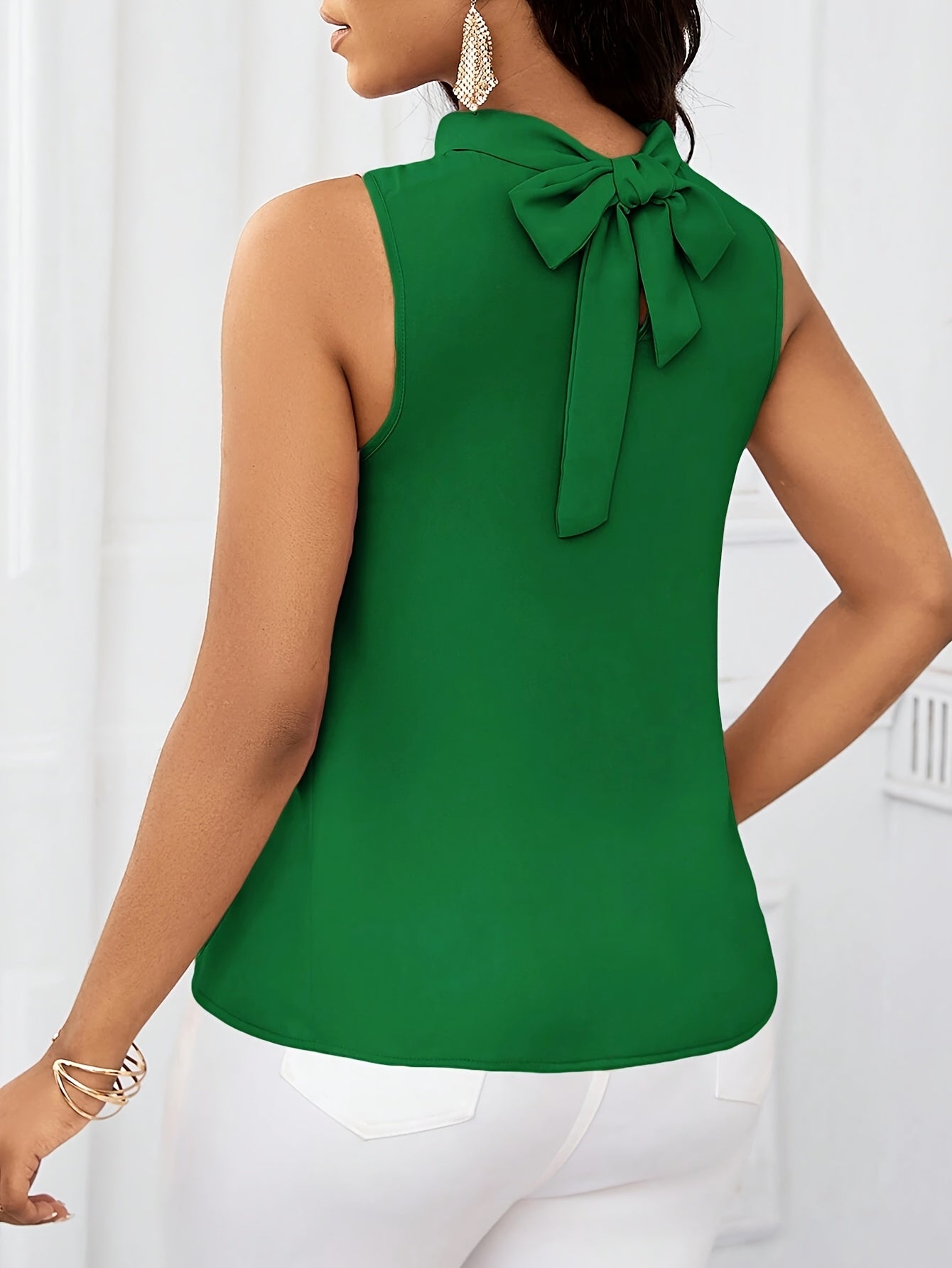 Women's Sleeveless Mock Neck Blouse
