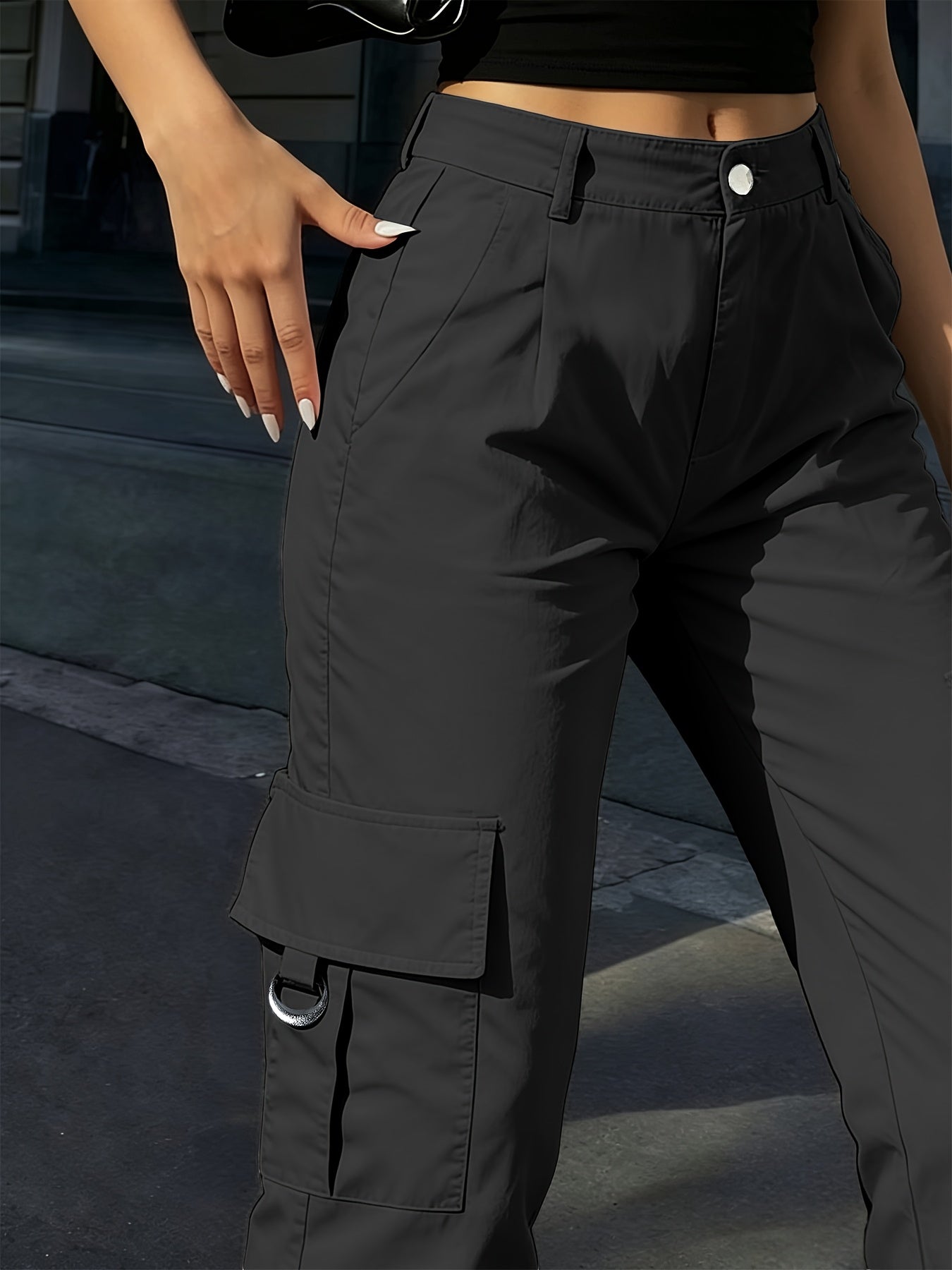 Women's High-Waisted Cargo Pants