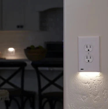 BrightBeam™ Socket light