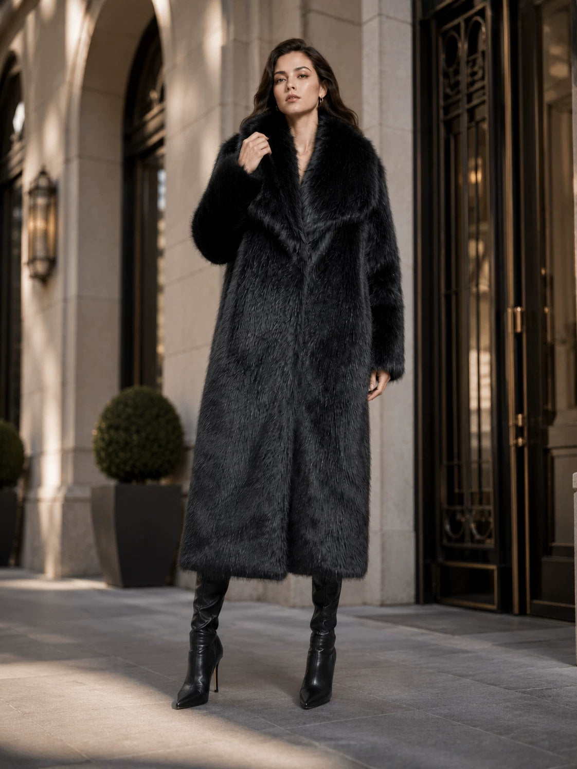 Margot | Cropped Faux Fox Fur Jacket