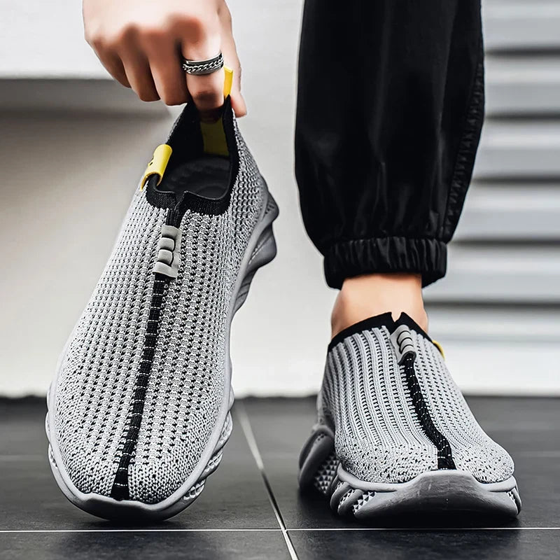 Veyron | AirKnit Slip-On Sneakers