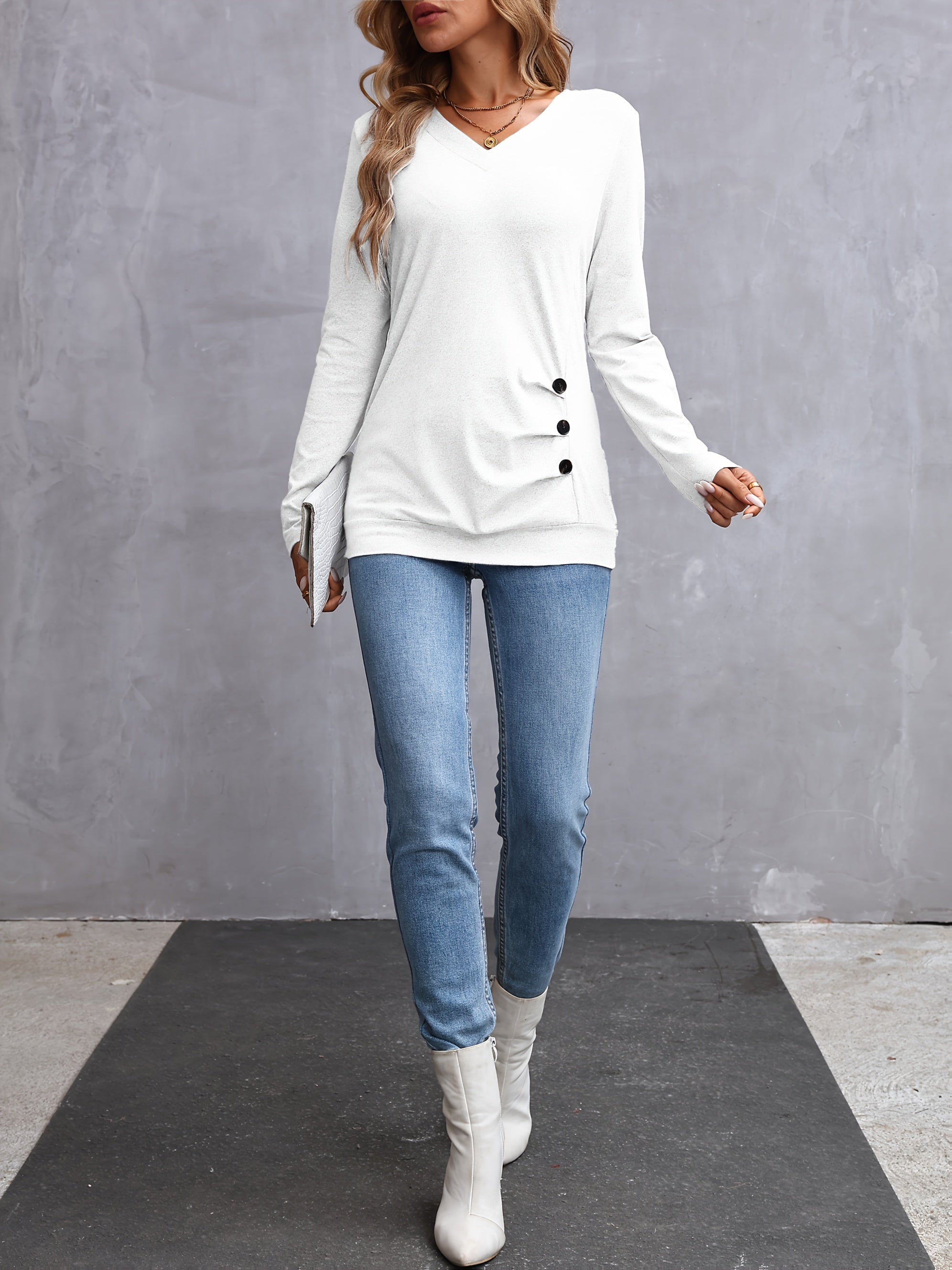 Women's V-Neck Long Sleeve Top