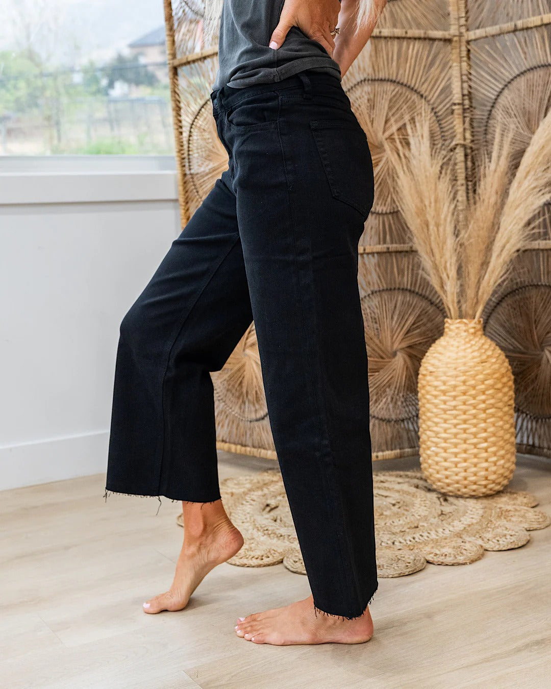 Vervet | Skye Raw-Hem High-Rise Wide Leg