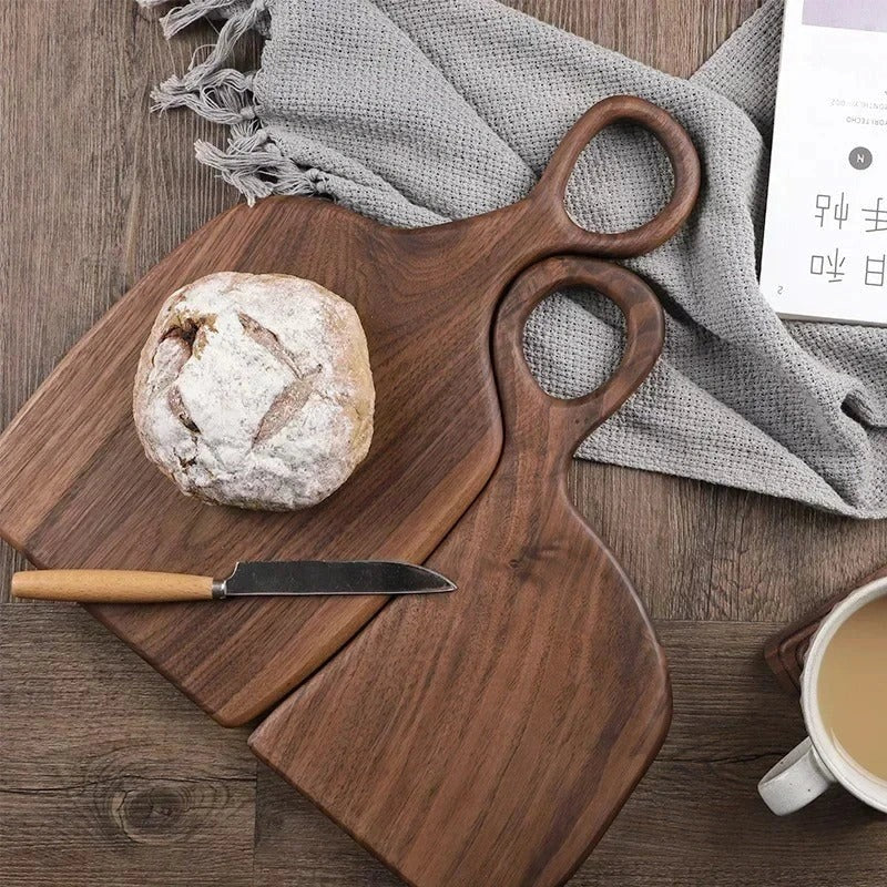 Walnut Chopping Board With Double-Sided Functionality
