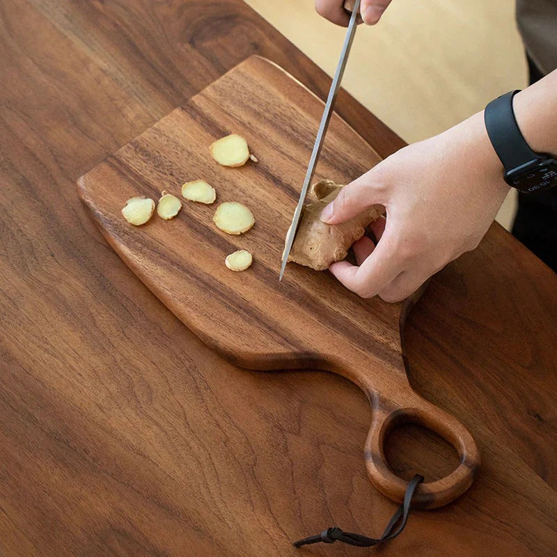 Walnut Chopping Board With Double-Sided Functionality