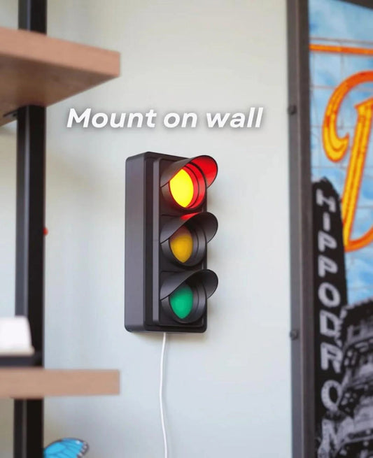 Traffic Light Desk Lamp: Busy/Available Social Signal