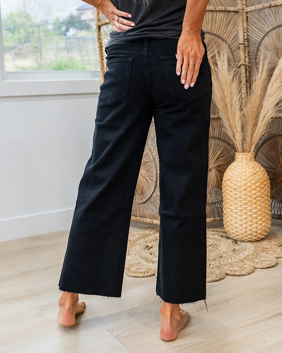 Vervet | Skye Raw-Hem High-Rise Wide Leg