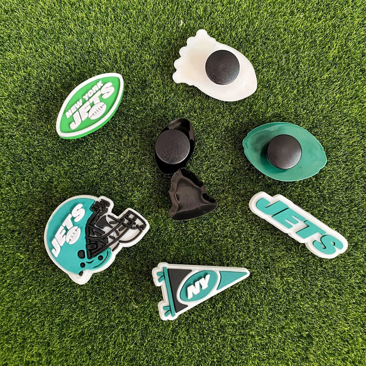 7pcs New york Jets Football Shoe Charms for Clog Sandals – Sports Team Accessories for Birthday Party Gifts