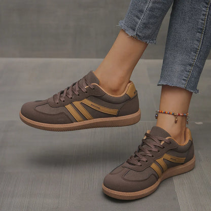 Nora | Women's Wide-Fit Lace-Up Shoes