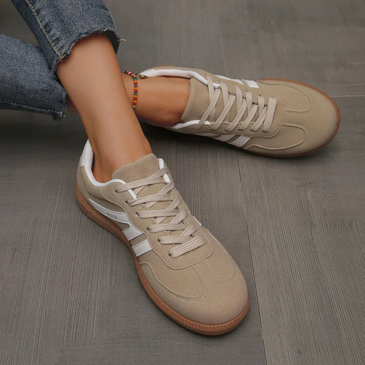 Nora | Women's Wide-Fit Lace-Up Shoes