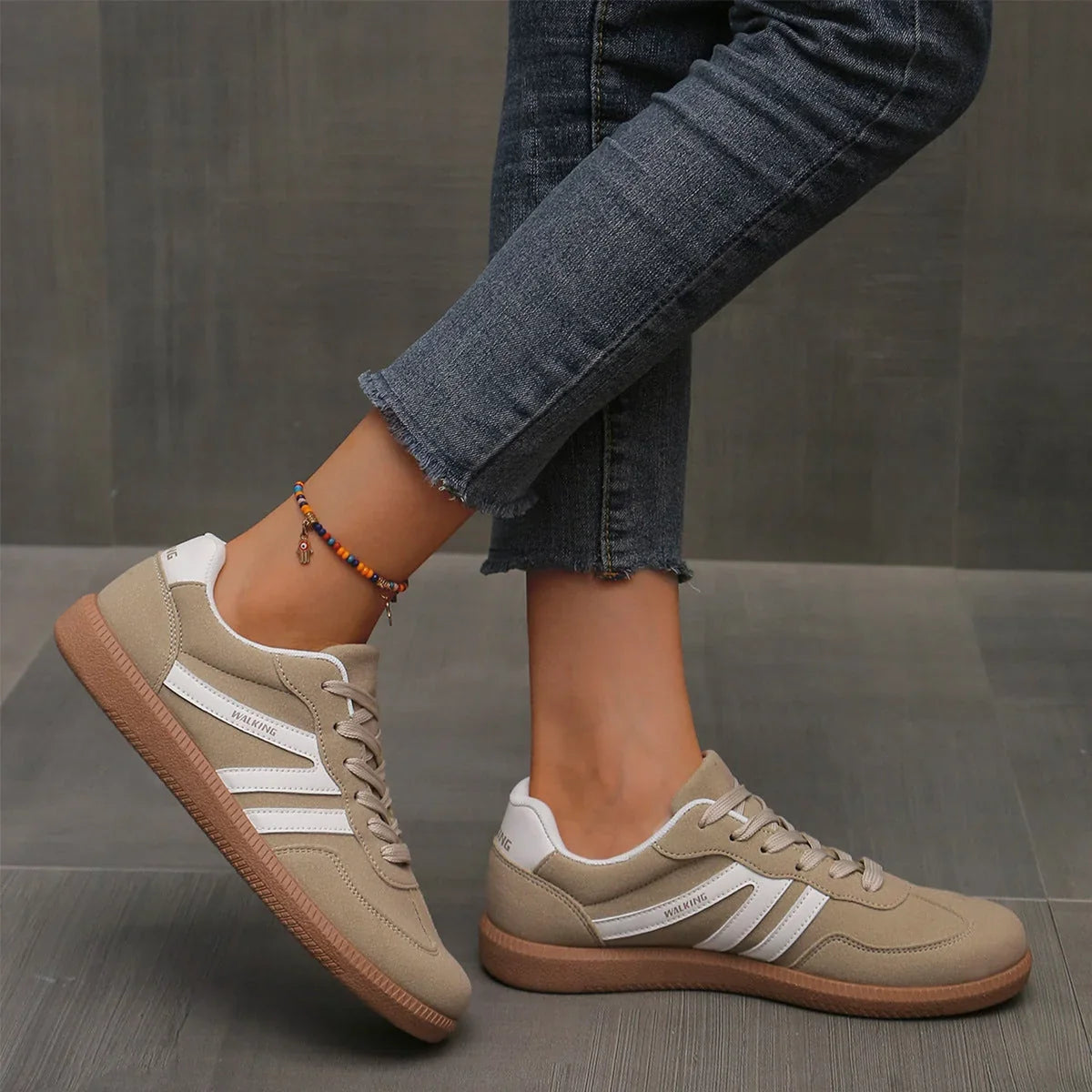 Nora | Women's Wide-Fit Lace-Up Shoes