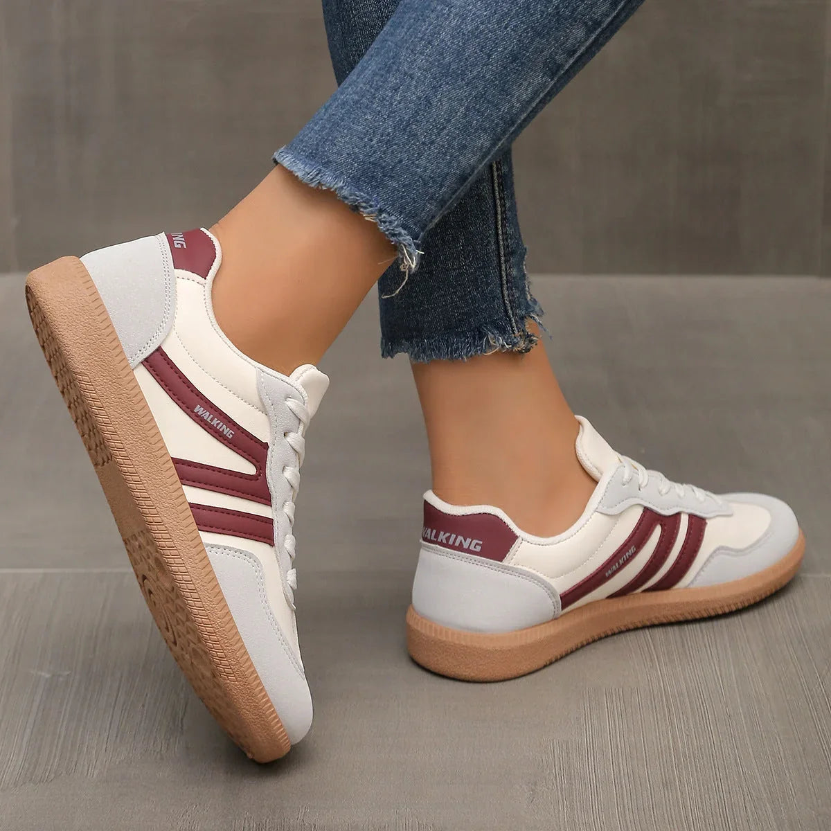Nora | Women's Wide-Fit Lace-Up Shoes